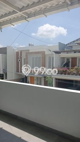 Rumah Modern 3 Kamar Terawat di Colomadu, Dekat Tempat Strategis, Karanganyar Rumah Modern 3 Kamar Terawat di Colomadu, Dekat Tempat Strategis, Karanganyar
