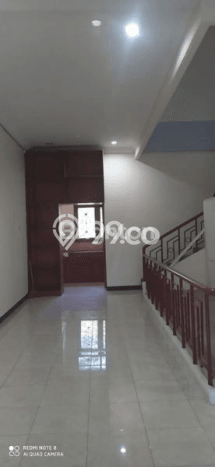 KEUNTUNGAN BERLIPAT! Ruko di , Luas 225m2m², Lokasi Jalan Utama KEUNTUNGAN BERLIPAT! Ruko di , Luas 225m2m², Lokasi Jalan Utama