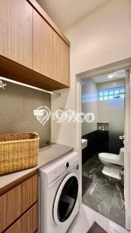 Rumah di Pasar Kliwon, 2 KT, Akses Mudah Pusat Kota, LT 150m2m² LB 90m2m² Rumah di Pasar Kliwon, 2 KT, Akses Mudah Pusat Kota, LT 150m2m² LB 90m2m²
