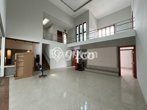 Rumah Berkualitas di Sukoharjo, Sukoharjo, LT 352m2m² Bangunan 500m2m² - BISA KPR! Rumah Berkualitas di Sukoharjo, Sukoharjo, LT 352m2m² Bangunan 500m2m² - BISA KPR!