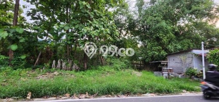 Lahan Sewa di Jebres Solo dengan Luas 1160m2 Lahan Sewa di Jebres Solo dengan Luas 1160m2