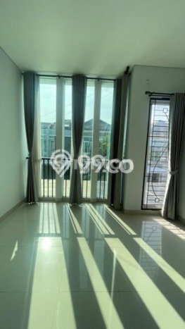 Rumah di Colomadu, 3 KM, Lingkungan Potensial Rumah di Colomadu, 3 KM, Lingkungan Potensial