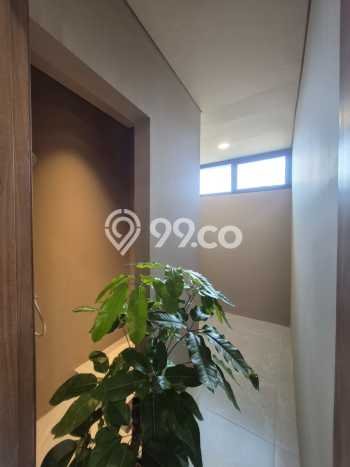 Dijual Hunian Rumah Nyaman 4 Kamar di BSD, Tangerang Dijual Hunian Rumah Nyaman 4 Kamar di BSD, Tangerang
