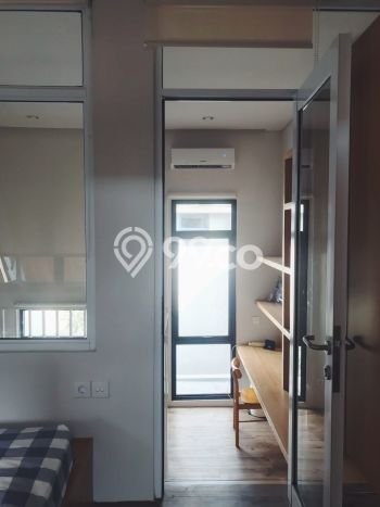 Rumah Modern Cantik 2 Kamar Bisa Langsung Pindah di BSD Rumah Modern Cantik 2 Kamar Bisa Langsung Pindah di BSD