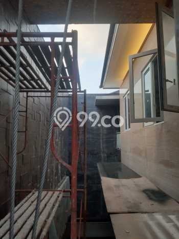Siap Huni Hunian Elit 4 Kamar di BSD Dekat ke Mana Saja Siap Huni Hunian Elit 4 Kamar di BSD Dekat ke Mana Saja