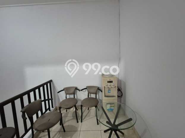 For Sale Rumah 5 Kamar Lokasi Ideal Bagus dan Strategis di BSD For Sale Rumah 5 Kamar Lokasi Ideal Bagus dan Strategis di BSD