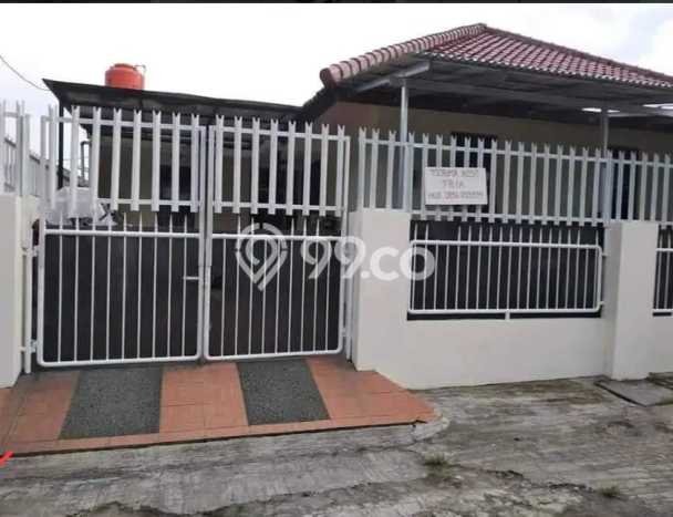 Rumah Modern 9 KT di Pondok Jagung Tangerang Semi Furnished Rumah Modern 9 KT di Pondok Jagung Tangerang Semi Furnished