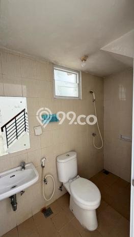 Jarang Ada! Rumah Kontrakan 3 Kamar Bagus Siap Huni BSD Jarang Ada! Rumah Kontrakan 3 Kamar Bagus Siap Huni BSD