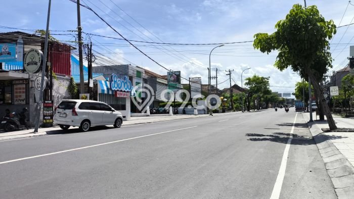 Ruko di Dewi Sri, Luas 1050m², Kawasan Bisnis Ruko di Dewi Sri, Luas 1050m², Kawasan Bisnis