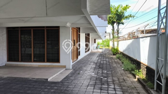 BEST PRICE! Rumah di Denpasar Utara, Dekat Pusat Kota, 1 KT, LT 980m² Bangunan 550m² BEST PRICE! Rumah di Denpasar Utara, Dekat Pusat Kota, 1 KT, LT 980m² Bangunan 550m²