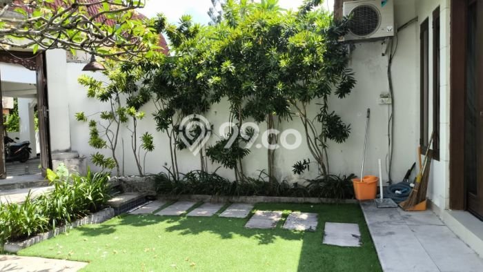 Rumah di Umalas, 1 KM, Dekat Pusat Kota, Luas 150m² Bangunan 100m² Rumah di Umalas, 1 KM, Dekat Pusat Kota, Luas 150m² Bangunan 100m²