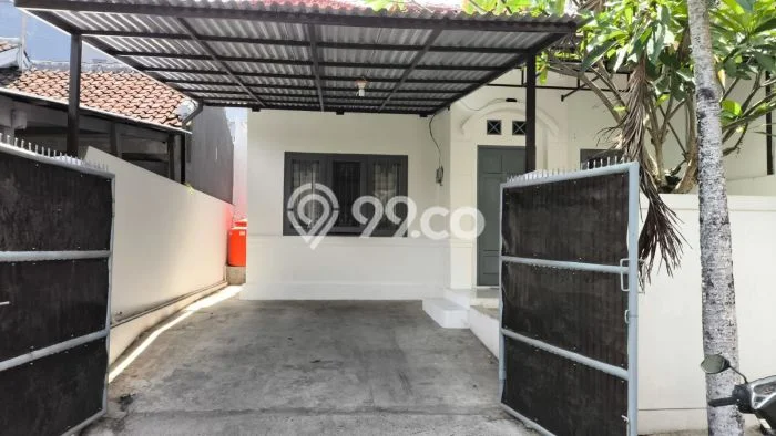 Rumah di Puri Gading, 1 KM, Lingkungan Tenang Rumah di Puri Gading, 1 KM, Lingkungan Tenang