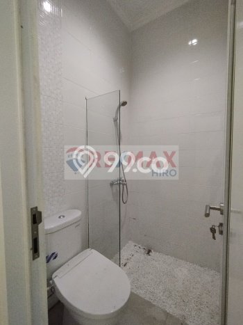 Rumah Modern 3 Kamar LT 126m2 di Galaxy Rumah Modern 3 Kamar LT 126m2 di Galaxy