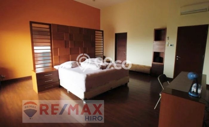 Dijual Rumah Luas Megah Dengan View Cantik di Kemang Pratama, Bekasi Dijual Rumah Luas Megah Dengan View Cantik di Kemang Pratama, Bekasi