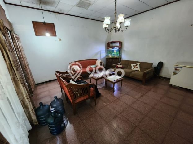 Hunian Mewah LB 182m2 Siap Pakai Desain Elegan di Klender, Jakarta Timur Hunian Mewah LB 182m2 Siap Pakai Desain Elegan di Klender, Jakarta Timur