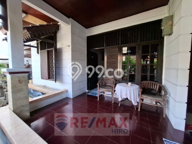 Ready to Use! Luxury House LT 709m2 Desain Elegan di Jaka Permai Ready to Use! Luxury House LT 709m2 Desain Elegan di Jaka Permai