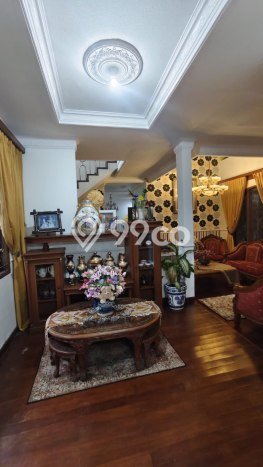 Rumah Elit LB 300m2 Siap Pakai Desain Elegan di Jatibening, Bekasi Rumah Elit LB 300m2 Siap Pakai Desain Elegan di Jatibening, Bekasi
