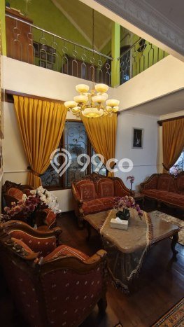 Rumah Elit LB 300m2 Siap Pakai Desain Elegan di Jatibening, Bekasi Rumah Elit LB 300m2 Siap Pakai Desain Elegan di Jatibening, Bekasi