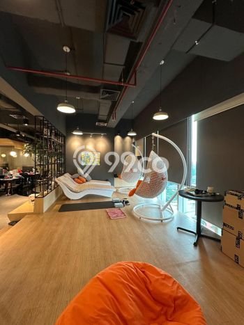 Unit Kantor Dijual di Jakarta Selatan LT 321m2 & LB 321m2 Unit Kantor Dijual di Jakarta Selatan LT 321m2 & LB 321m2