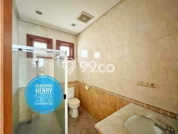 Rumah Mewah Siap Huni LT 412m2 di Cilandak, Jakarta Selatan Rumah Mewah Siap Huni LT 412m2 di Cilandak, Jakarta Selatan