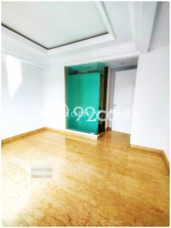 Rumah kawasan Cipete, Jakarta Selatan, LT 208m² Bangunan 485m² Rumah kawasan Cipete, Jakarta Selatan, LT 208m² Bangunan 485m²