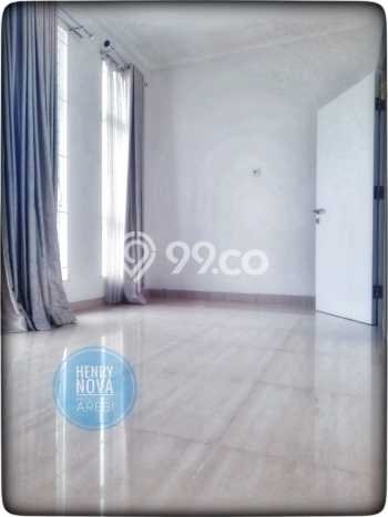 Rumah LT 90m² Newly Renovated di Lokasi Prestisius Taman Surya, Jakarta Barat Rumah LT 90m² Newly Renovated di Lokasi Prestisius Taman Surya, Jakarta Barat