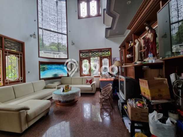 Rumah 6 Kamar Harga Menarik di Kayu Putih, Jakarta Timur Rumah 6 Kamar Harga Menarik di Kayu Putih, Jakarta Timur
