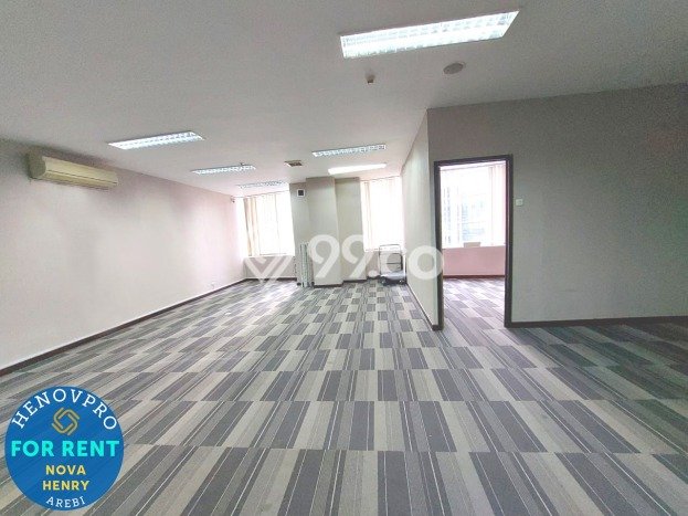 LOKASI STRATEGIS! Kantor Disewakan di Setiabudi, Luas 95m², Kawasan Berkembang LOKASI STRATEGIS! Kantor Disewakan di Setiabudi, Luas 95m², Kawasan Berkembang