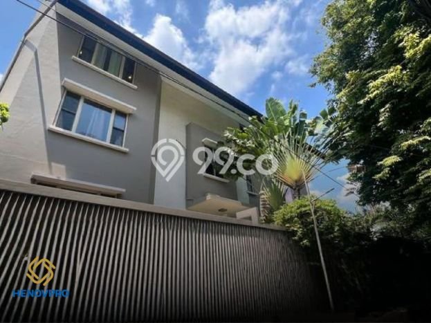 Jarang Ada! Rumah Kontrakan 5 Kamar Nyaman Siap Huni SCBD Jarang Ada! Rumah Kontrakan 5 Kamar Nyaman Siap Huni SCBD