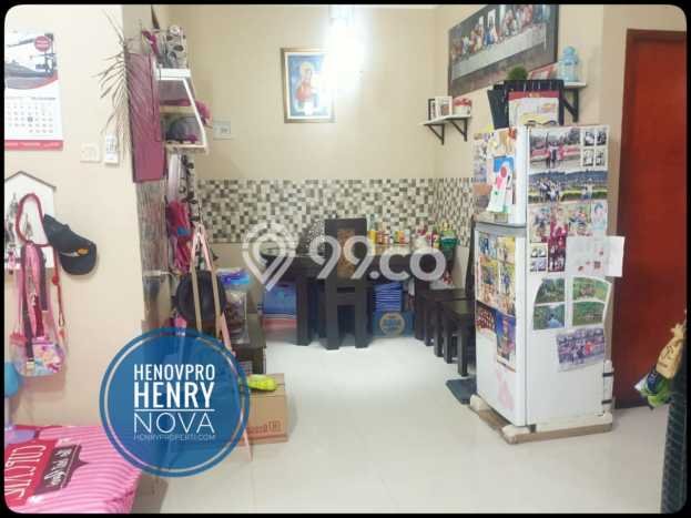 Rumah Bagus di Pasar Rebo, Jakarta Timur, Luas Tanah 74m², LB 150m² Rumah Bagus di Pasar Rebo, Jakarta Timur, Luas Tanah 74m², LB 150m²