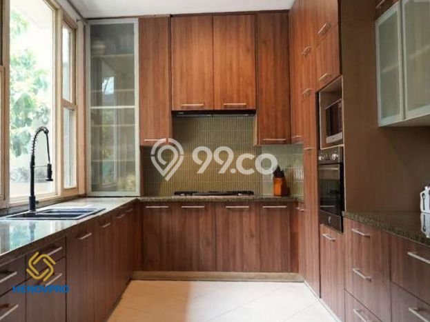 Jarang Ada! Rumah Kontrakan 5 Kamar Nyaman Siap Huni SCBD Jarang Ada! Rumah Kontrakan 5 Kamar Nyaman Siap Huni SCBD