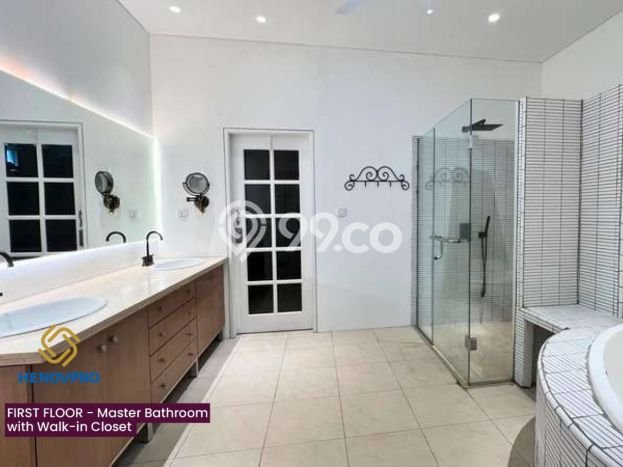 Jarang Ada! Rumah Kontrakan 5 Kamar Nyaman Siap Huni SCBD Jarang Ada! Rumah Kontrakan 5 Kamar Nyaman Siap Huni SCBD
