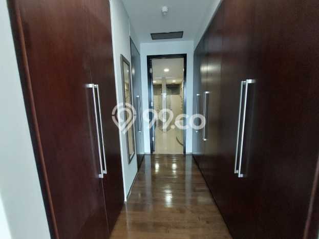 HOT UNIT! Apartemen di Kemang, 2 KM, Luas 190m², Lokasi Terbaik HOT UNIT! Apartemen di Kemang, 2 KM, Luas 190m², Lokasi Terbaik
