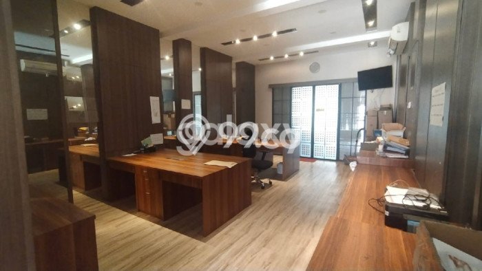 Unit Ruko Paling Strategis di Sukolilo Surabaya dengan LB 360m2 Unit Ruko Paling Strategis di Sukolilo Surabaya dengan LB 360m2