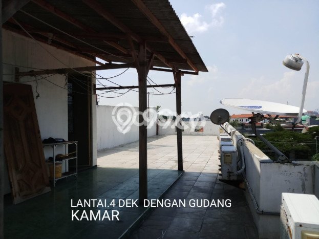 Disewakan Ruko di Sukolilo Surabaya LT 163m2, LB 450m2 Disewakan Ruko di Sukolilo Surabaya LT 163m2, LB 450m2