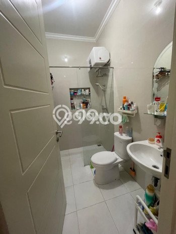 Best Deal Hunian Mewah Ideal dan Luas di Mulyorejo, Surabaya Best Deal Hunian Mewah Ideal dan Luas di Mulyorejo, Surabaya