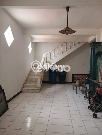 Dijual Rumah Premium dengan Fasilitas Sekitar Komplit di Rungkut, Surabaya Dijual Rumah Premium dengan Fasilitas Sekitar Komplit di Rungkut, Surabaya