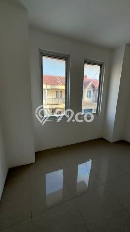 Dijual Rumah Eksklusif 2 KT di Taman Palem, Jakarta Barat Dijual Rumah Eksklusif 2 KT di Taman Palem, Jakarta Barat