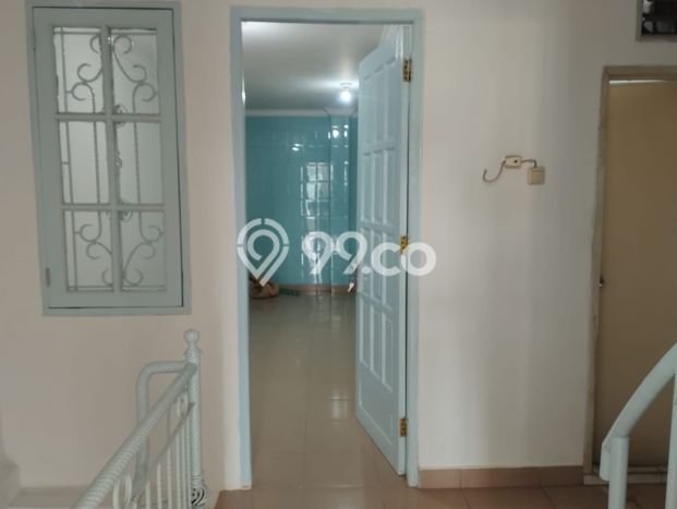 Disewakan! Rumah 3 Kamar Tidur &
3 Kamar Mandi di Cengkareng Barat, Jakarta Barat Disewakan! Rumah 3 Kamar Tidur &
3 Kamar Mandi di Cengkareng Barat, Jakarta Barat