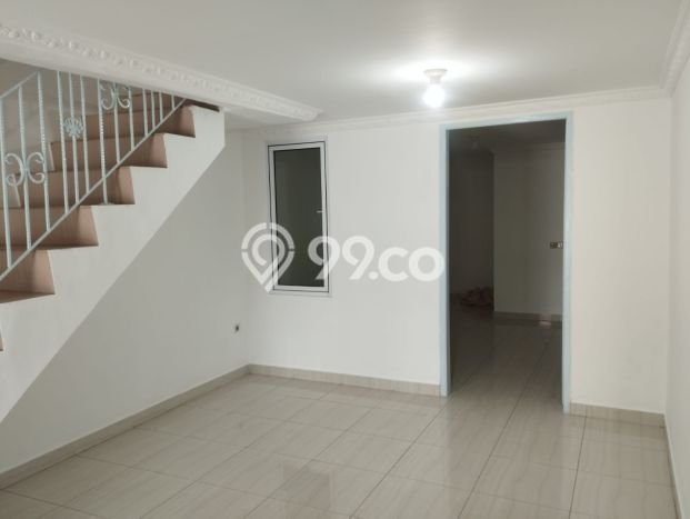 Disewakan! Rumah 3 Kamar Tidur &
3 Kamar Mandi di Cengkareng Barat, Jakarta Barat Disewakan! Rumah 3 Kamar Tidur &
3 Kamar Mandi di Cengkareng Barat, Jakarta Barat