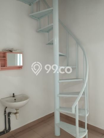 Disewakan! Rumah 3 Kamar Tidur &
3 Kamar Mandi di Cengkareng Barat, Jakarta Barat Disewakan! Rumah 3 Kamar Tidur &
3 Kamar Mandi di Cengkareng Barat, Jakarta Barat