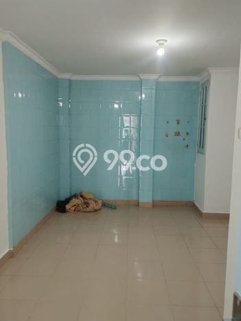Disewakan! Rumah 3 Kamar Tidur &
3 Kamar Mandi di Cengkareng Barat, Jakarta Barat Disewakan! Rumah 3 Kamar Tidur &
3 Kamar Mandi di Cengkareng Barat, Jakarta Barat