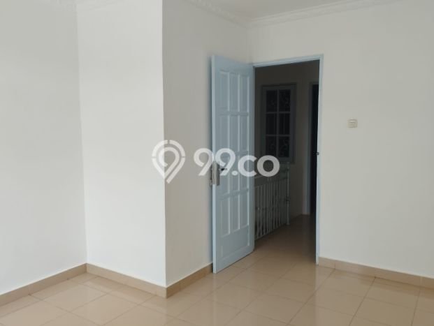 Disewakan! Rumah 3 Kamar Tidur &
3 Kamar Mandi di Cengkareng Barat, Jakarta Barat Disewakan! Rumah 3 Kamar Tidur &
3 Kamar Mandi di Cengkareng Barat, Jakarta Barat
