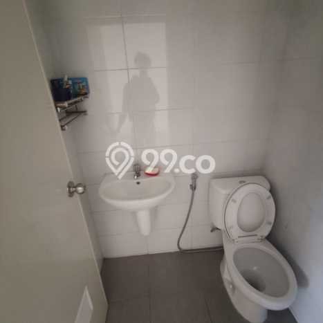 Disewakan! Rumah 2 Kamar Tidur &
2 Kamar Mandi di Cengkareng Barat, Jakarta Barat Disewakan! Rumah 2 Kamar Tidur &
2 Kamar Mandi di Cengkareng Barat, Jakarta Barat
