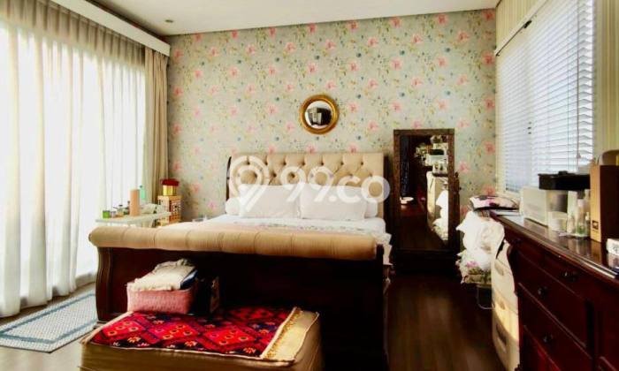 Ready to Use! Premium House LT 500m2 Desain Elegan di Duren Tiga Ready to Use! Premium House LT 500m2 Desain Elegan di Duren Tiga
