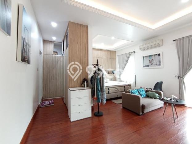 Rumah Elit Modern Tanpa Renovasi di Gading Serpong Tangerang Rumah Elit Modern Tanpa Renovasi di Gading Serpong Tangerang