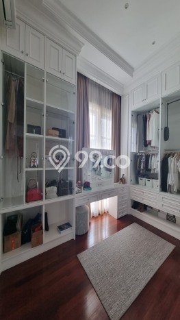 Rumah Elit Modern Tanpa Renovasi di BSD De Park Tangerang Rumah Elit Modern Tanpa Renovasi di BSD De Park Tangerang