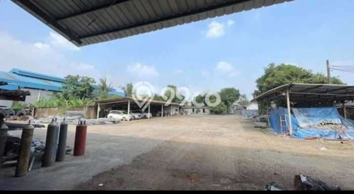 Pabrik Dijual di Curug LT 5200m2, LB 2215m2 Solusi Investasi Cerdas Pabrik Dijual di Curug LT 5200m2, LB 2215m2 Solusi Investasi Cerdas