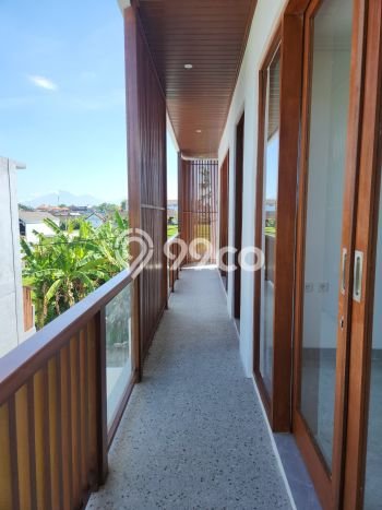 Dijual! Vila di , Ukuran 144m2m², Dekat ke Pusat Kota Dijual! Vila di , Ukuran 144m2m², Dekat ke Pusat Kota