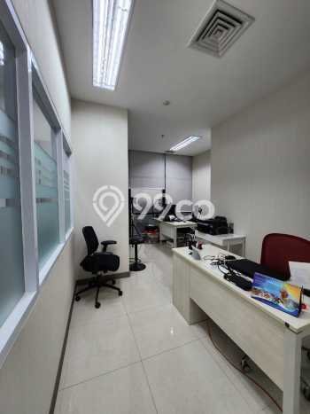Kantor untuk Disewa di Pusat Tangerang Luas Bangunan 136m2 Kantor untuk Disewa di Pusat Tangerang Luas Bangunan 136m2